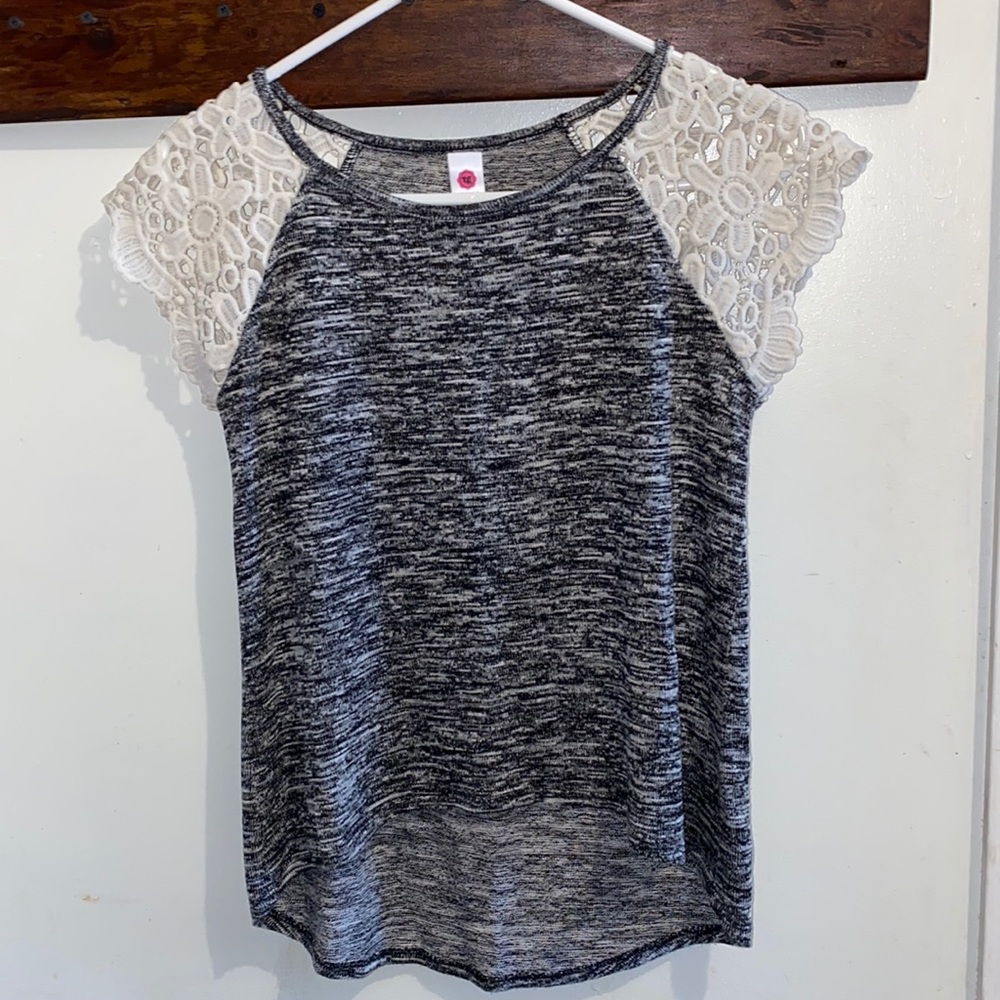 Gray top with lace detailing, size M